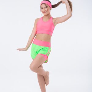 Conjunto de short duplo rosa e verde neon