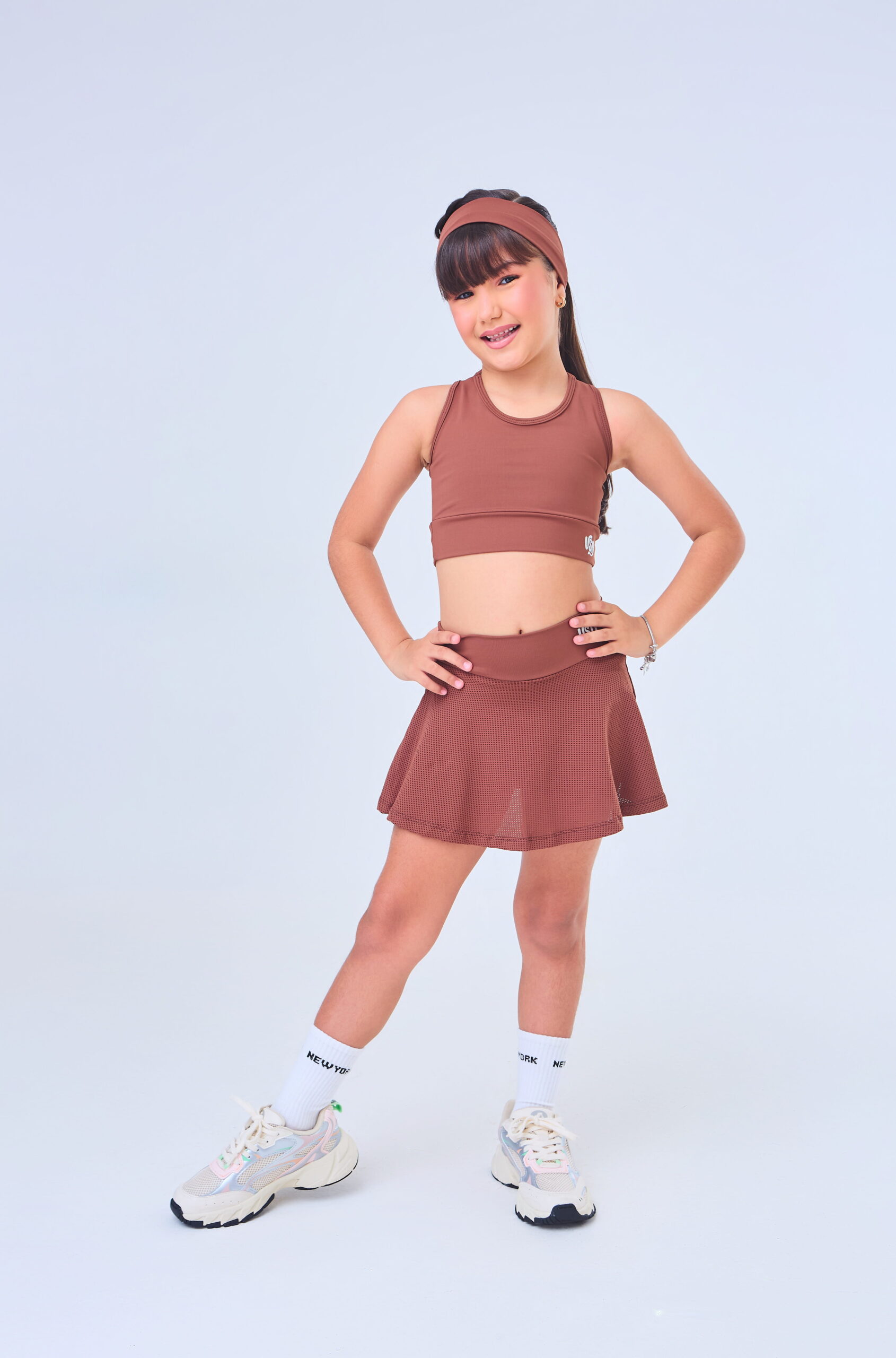 Conjunto de short saia e top marrom
